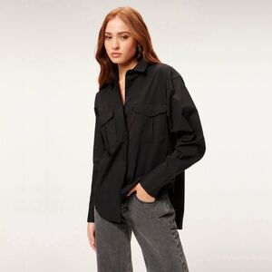 good american  the oversized stretch cotton good shirt in black, size 1 / small